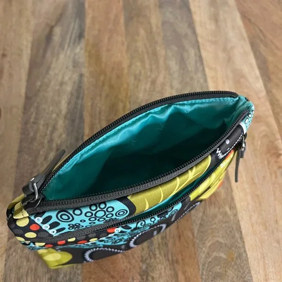 Vera Bradley Flower Shower makeup bag - Picture 3 of 4